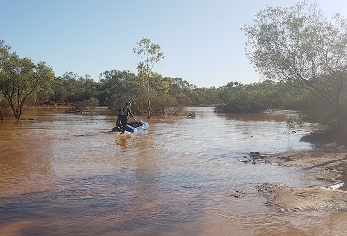 Start of an historic boat trip at Cadjacootharra, 556 kilometres from the mouth.
