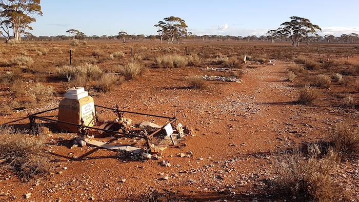 Cemetery at Mount Jackson Station.